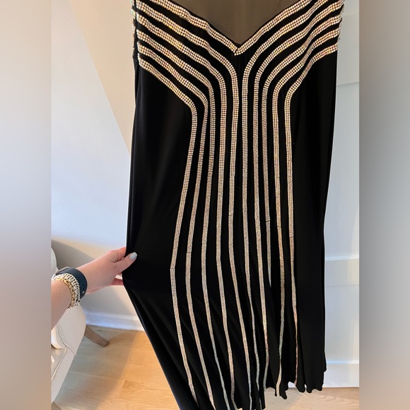 Black Jovani Prom Dress - Picture 4 of 15